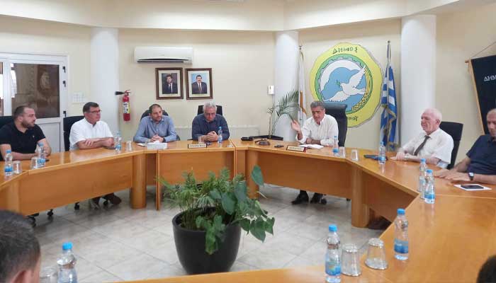 Στον Πρόεδρο Χριστοδουλίδη δήμαρχοι και κοινοτάρχες της επαρχίας Λάρνακας, πριν ξεκινήσουν τις κινητοποιήσεις για το θέμα της Κόσιης